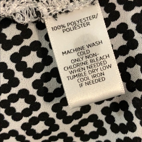 🖤4/$25 Sleeveless LOFT  top - Picture 7 of 7